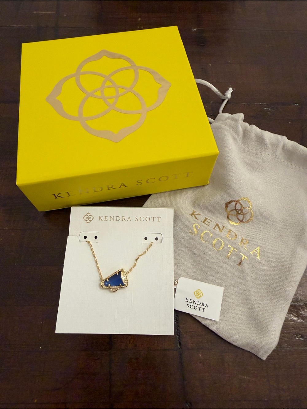 NWT Kendra Scott Gold Necklace with Blue Cheer Stone - Elegant Women's Jewelry